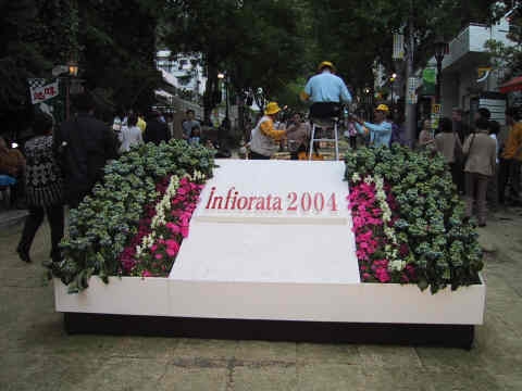 2004infiorata01.jpg